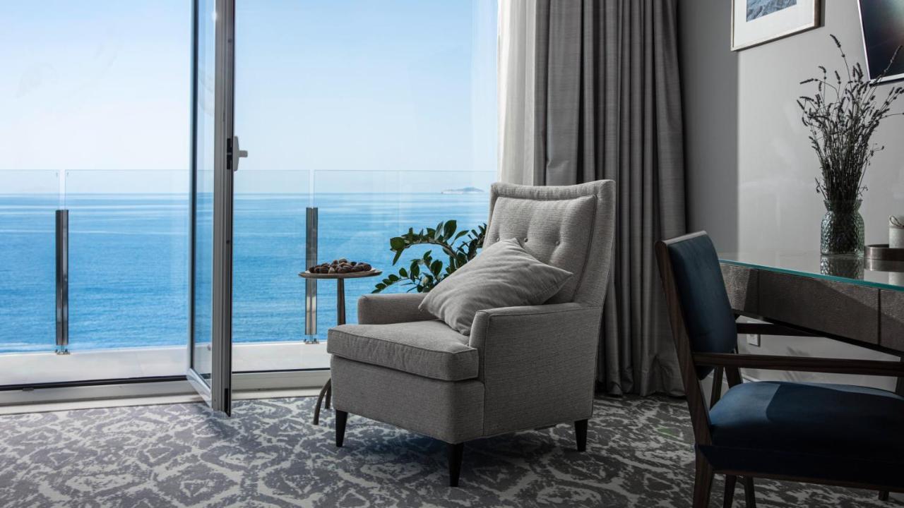 فندق رويال بلو دوبروفينك المظهر الخارجي الصورة A room at the hotel