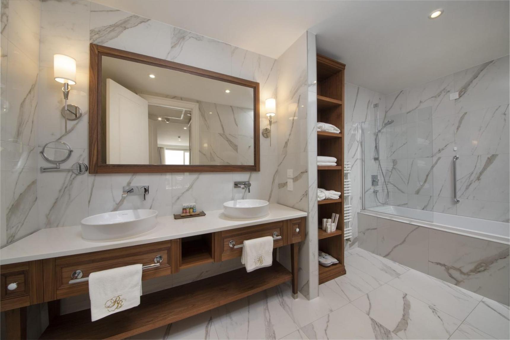 فندق رويال بلو دوبروفينك المظهر الخارجي الصورة Bathroom